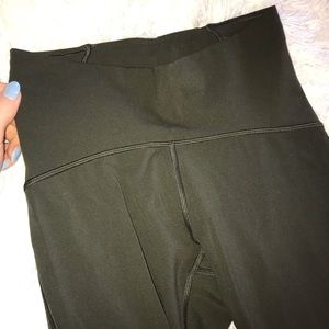 Lululemon Train Times Pant 7/8